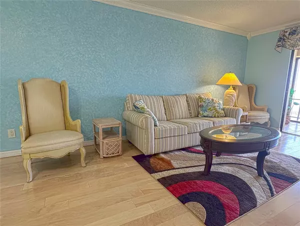 Clearwater Beach, FL 33767,868 BAYWAY BLVD #304