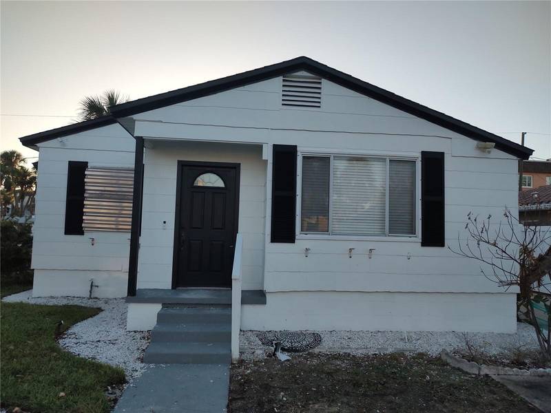 3512 CASABLANCA AVE, St Pete Beach, FL 33706