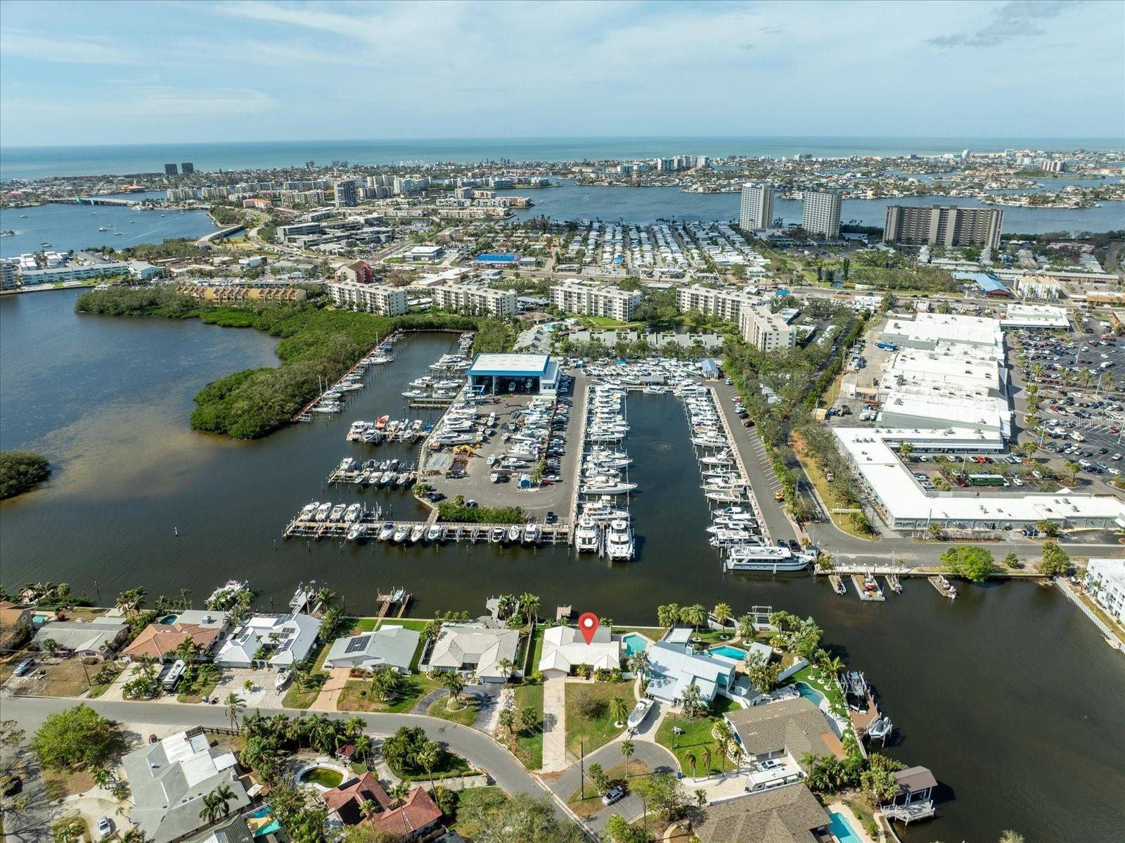 St Petersburg, FL 33707,1301 SEA GULL DR S