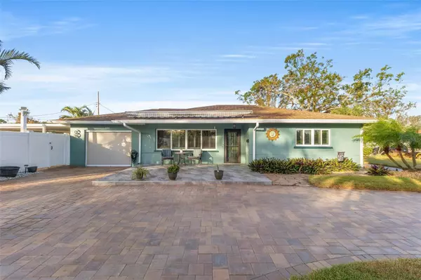 4101 CORTEZ WAY S, St Petersburg, FL 33712
