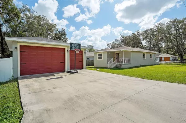 1006 W BALL ST, Plant City, FL 33563