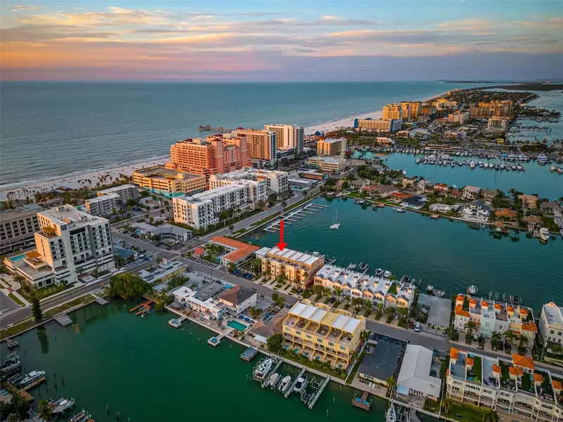 120 BRIGHTWATER DR #2, Clearwater Beach, FL 33767
