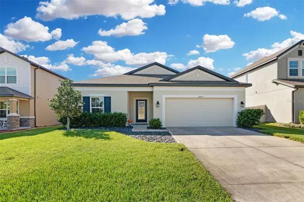 30827 PARROT REEF CT, Wesley Chapel, FL 33545