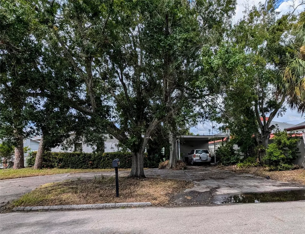 Tampa, FL 33611,4807 W BAY COURT AVE