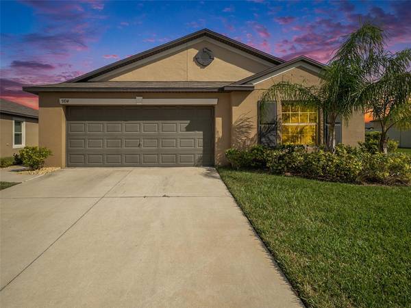 9714 CHANNING HILL DR, Sun City Center, FL 33573