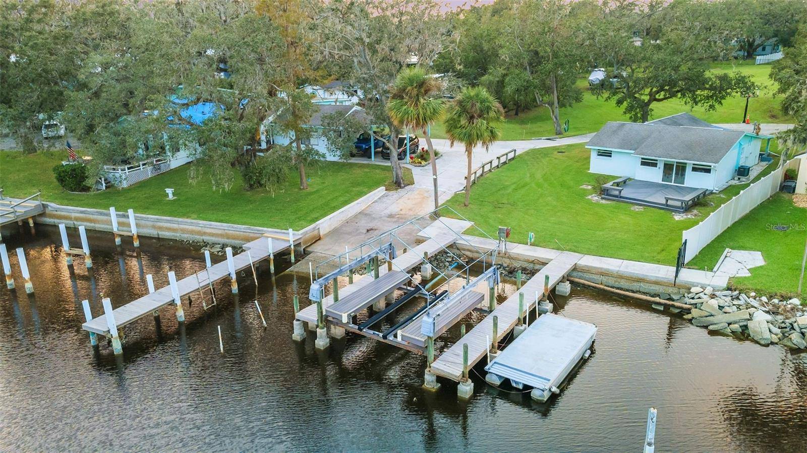 Riverview, FL 33578,10501 BRIDGEWOOD DR