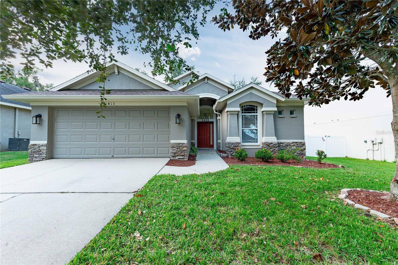 1413 MAIN ST,  Valrico,  FL 33594
