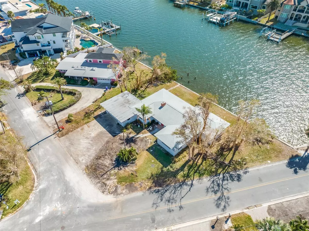 St Pete Beach, FL 33706,5412 PALI WAY