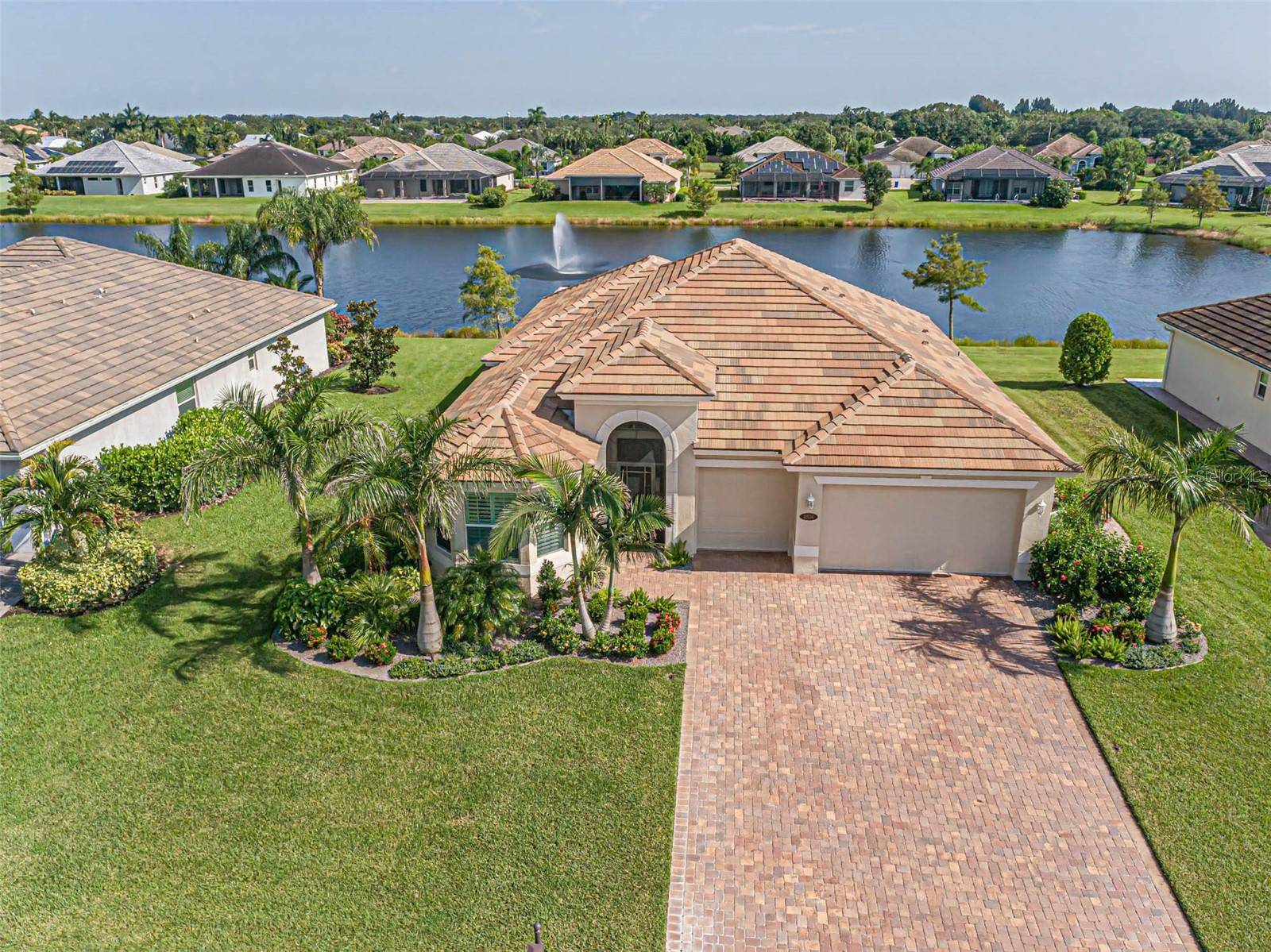 Vero Beach, FL 32968,4836 FOUR LAKES CIR SW