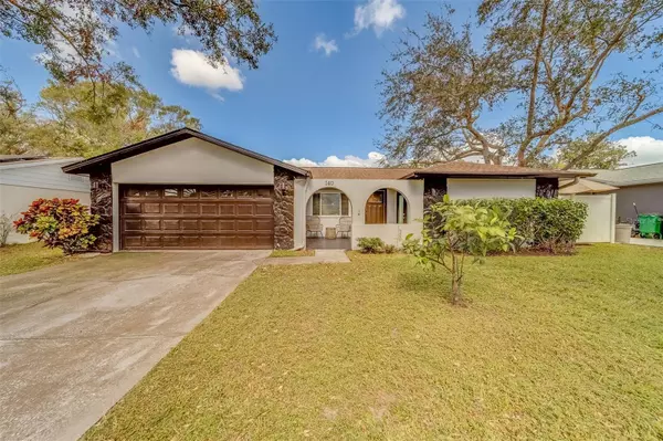 140 MEADOWLARK DR,  Safety Harbor,  FL 34695