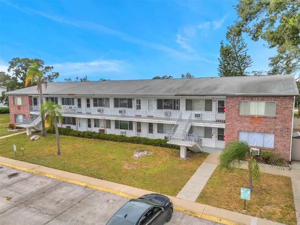 2366 SHELLEY ST #13, Clearwater, FL 33765