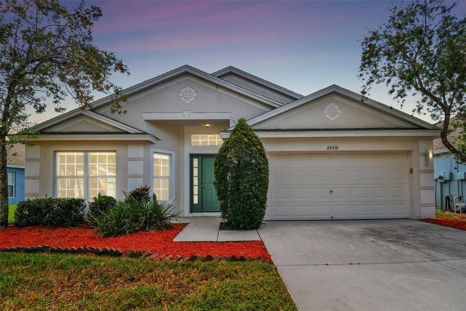25316 FLYING EBONY LN, Wesley Chapel, FL 33544