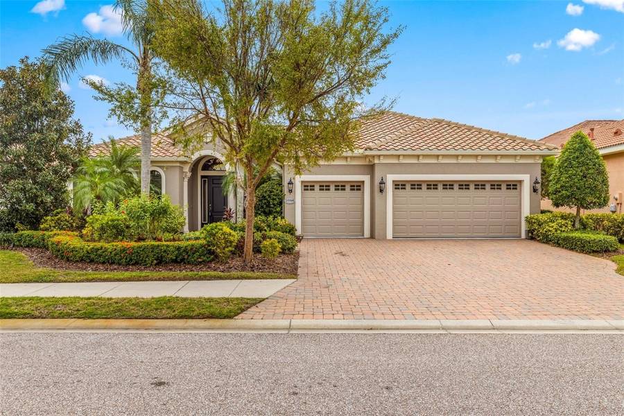 15508 LEVEN LINKS PL, Lakewood Ranch, FL 34202