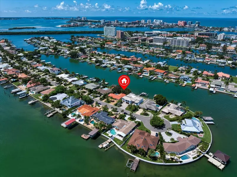 306 WINDWARD IS, Clearwater Beach, FL 33767