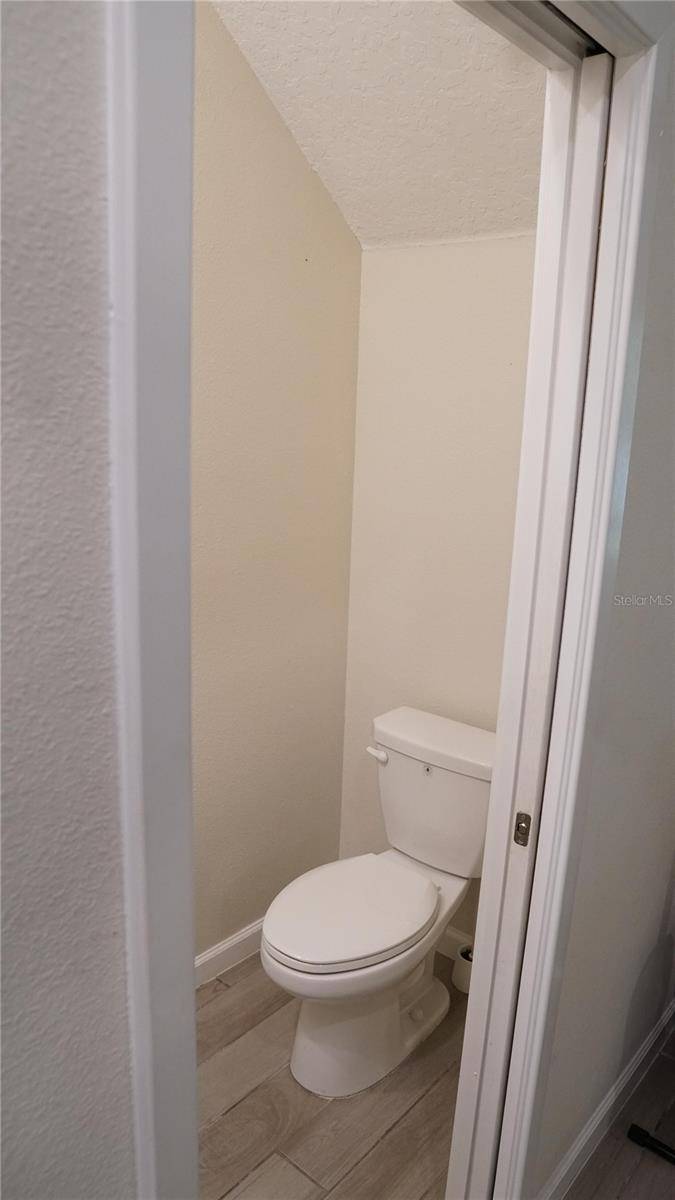 Orlando, FL 32825,9980 RED EAGLE DR