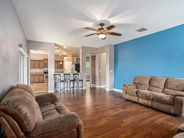 Ruskin, FL 33570,2411 BIRDS EYE CT