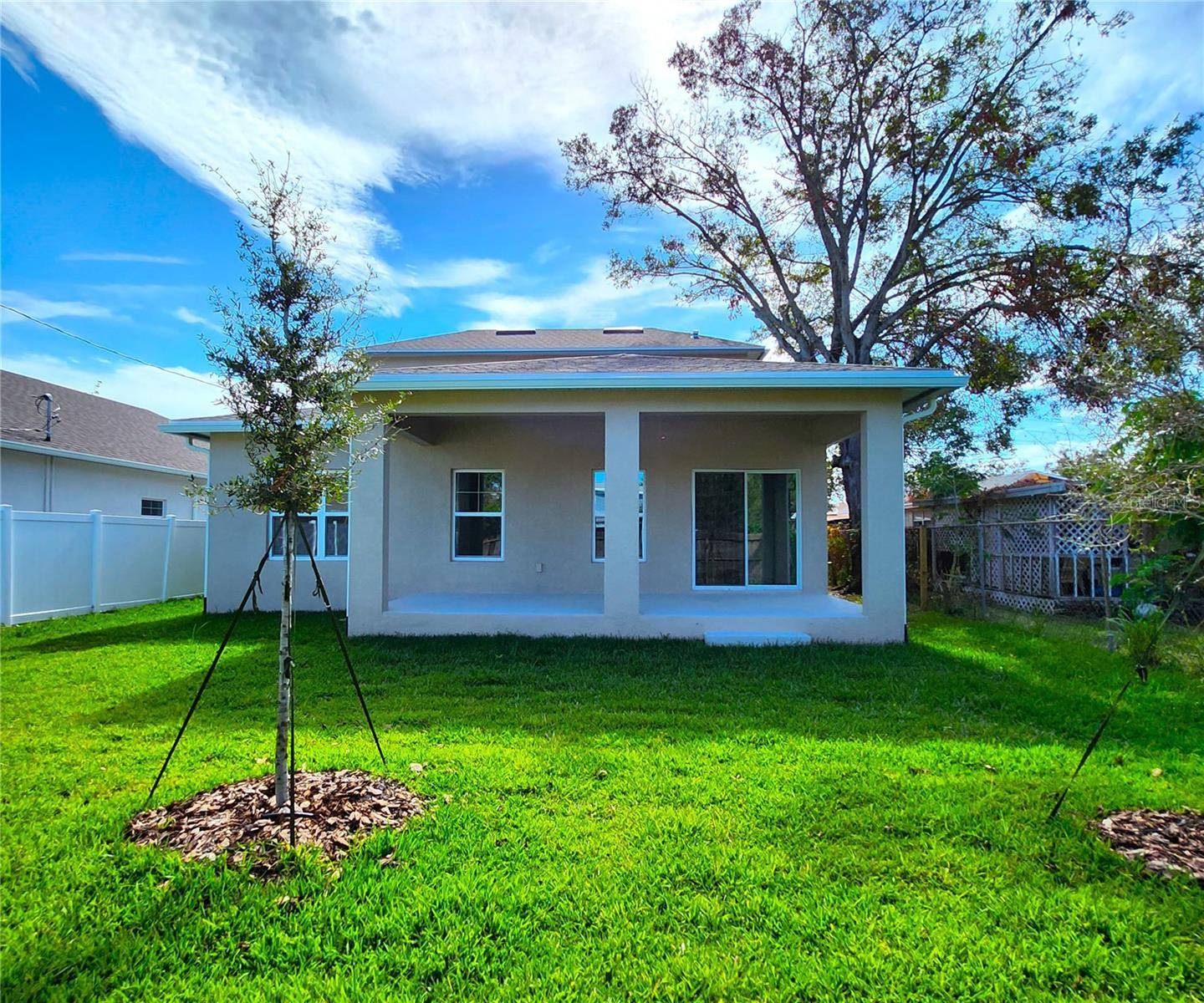 St Petersburg, FL 33714,3033 54TH AVE N