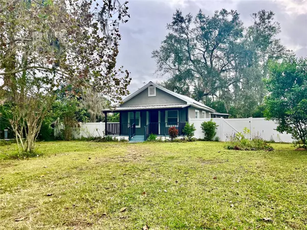 1306 BONNIE RD, Plant City, FL 33563