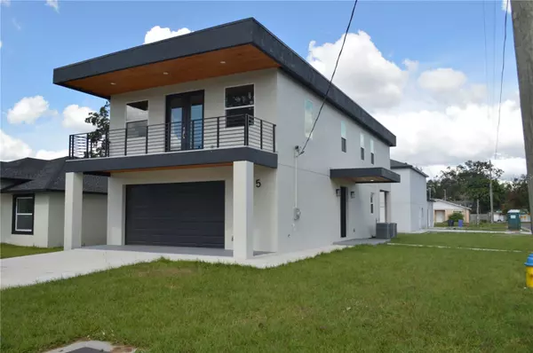 3915 W ROBSON ST, Tampa, FL 33614