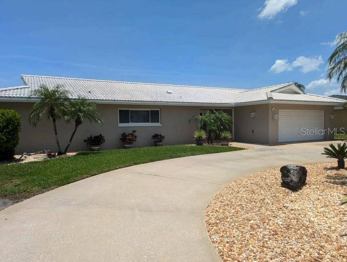 Largo, FL 33770,212 POINCIANA LN