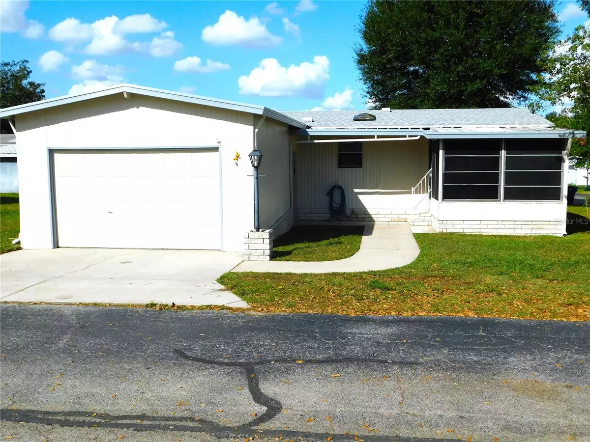 Zephyrhills, FL 33541,5311 POPPY ST