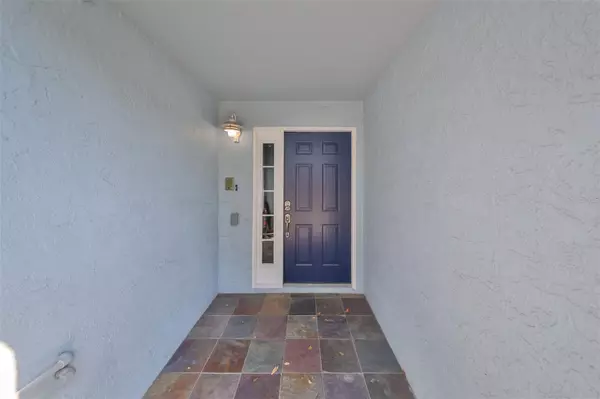 Saint Petersburg, FL 33715,545 PINELLAS BAYWAY S #201