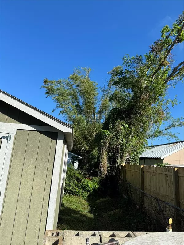 Sarasota, FL 34232,847 HAND AVE