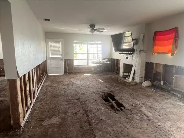 St Petersburg, FL 33703,1757 NEW HAMPSHIRE AVE NE