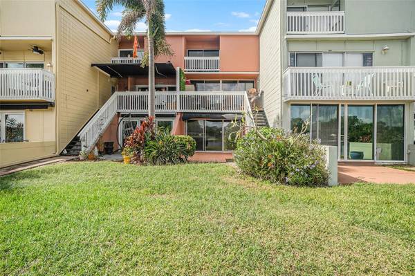 2424 W TAMPA BAY BLVD #D203, Tampa, FL 33607