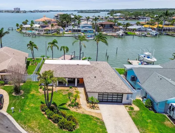 11683 GROVE ST, Seminole, FL 33772