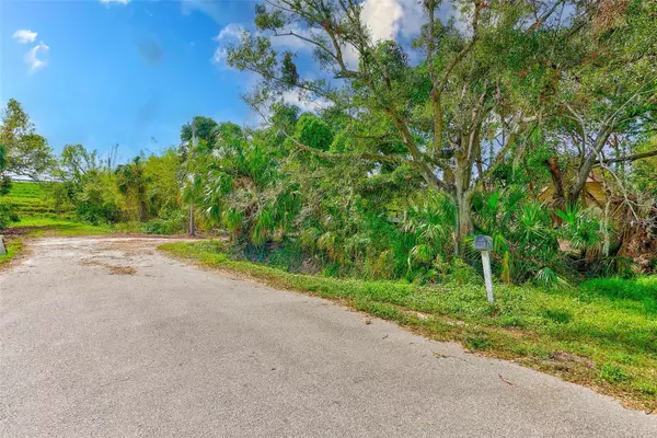 Palmetto, FL 34221,7915 18TH AVE E
