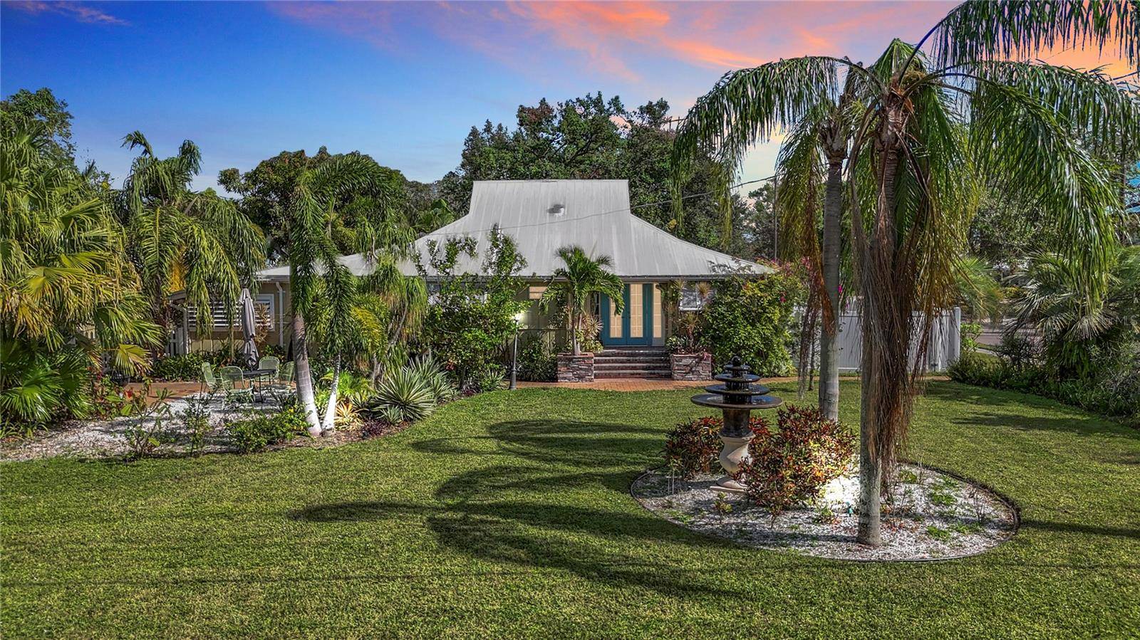 1220 5TH ST W,  Palmetto,  FL 34221