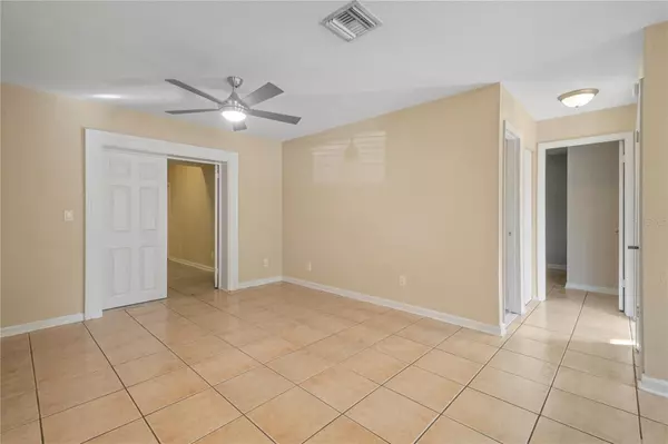 Seminole, FL 33777,9899 85TH WAY