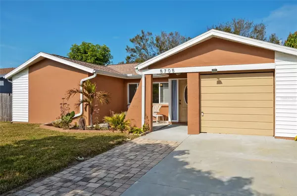 5705 103RD TER N,  Pinellas Park,  FL 33782