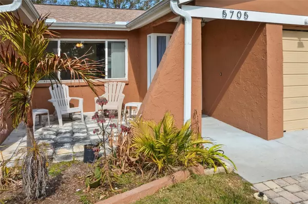 Pinellas Park, FL 33782,5705 103RD TER N