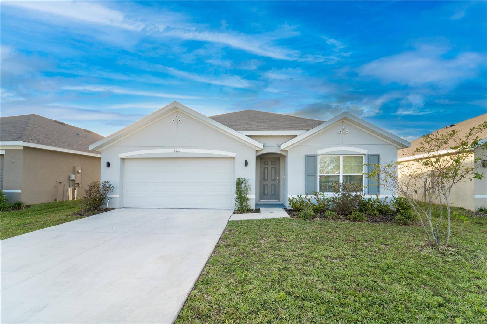 13573 SOUTHERN MAGNOLIA DR, Dade City, FL 33525