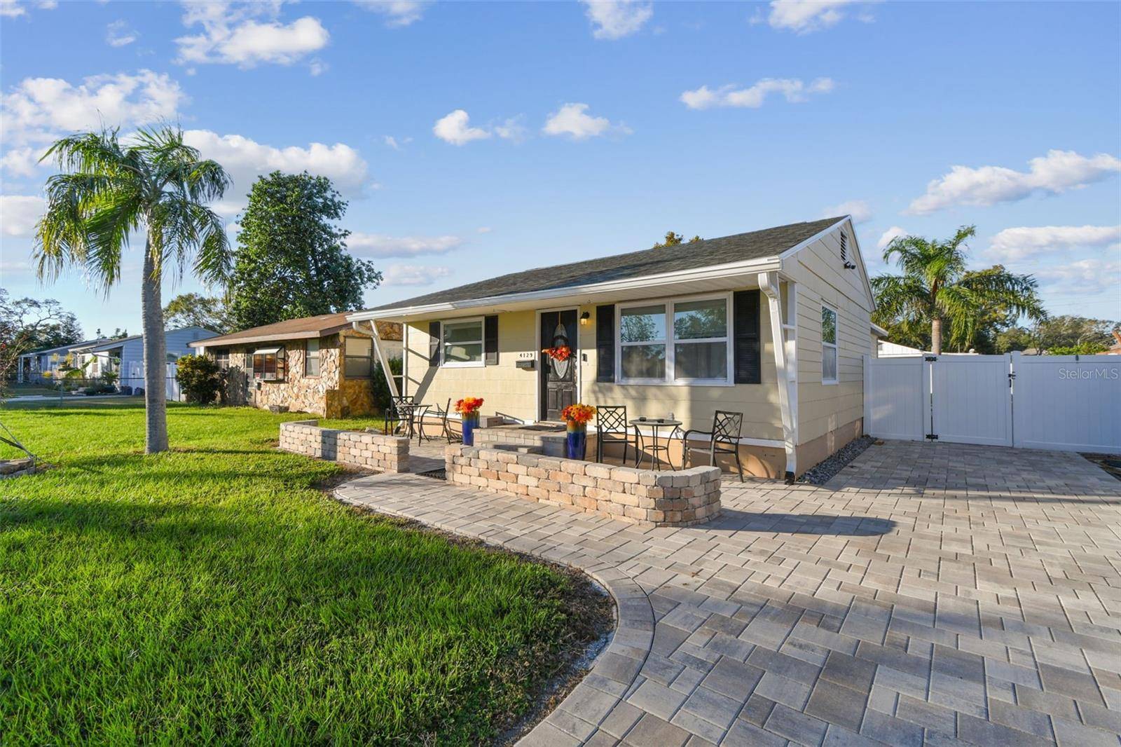 4129 36TH AVE N, St Petersburg, FL 33713