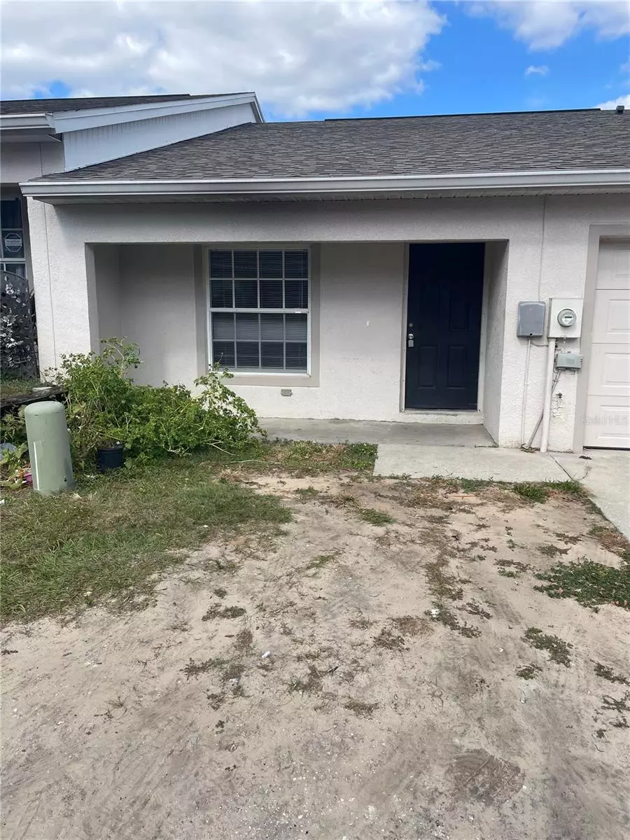 Dade City, FL 33525,37207 GRASSY HILL LN