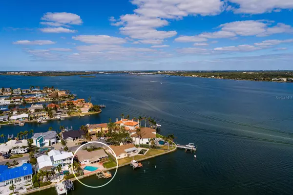 825 116TH AVE, Treasure Island, FL 33706
