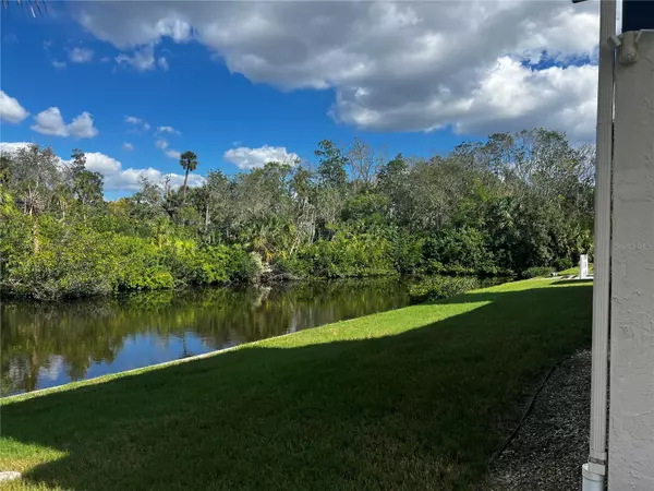 Port Richey, FL 34668,9936 EAGLES POINT CIR #1