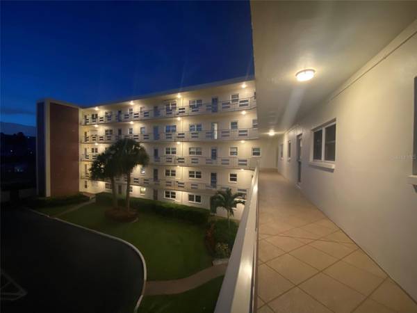 5575 GULF BLVD #335, St Pete Beach, FL 33706