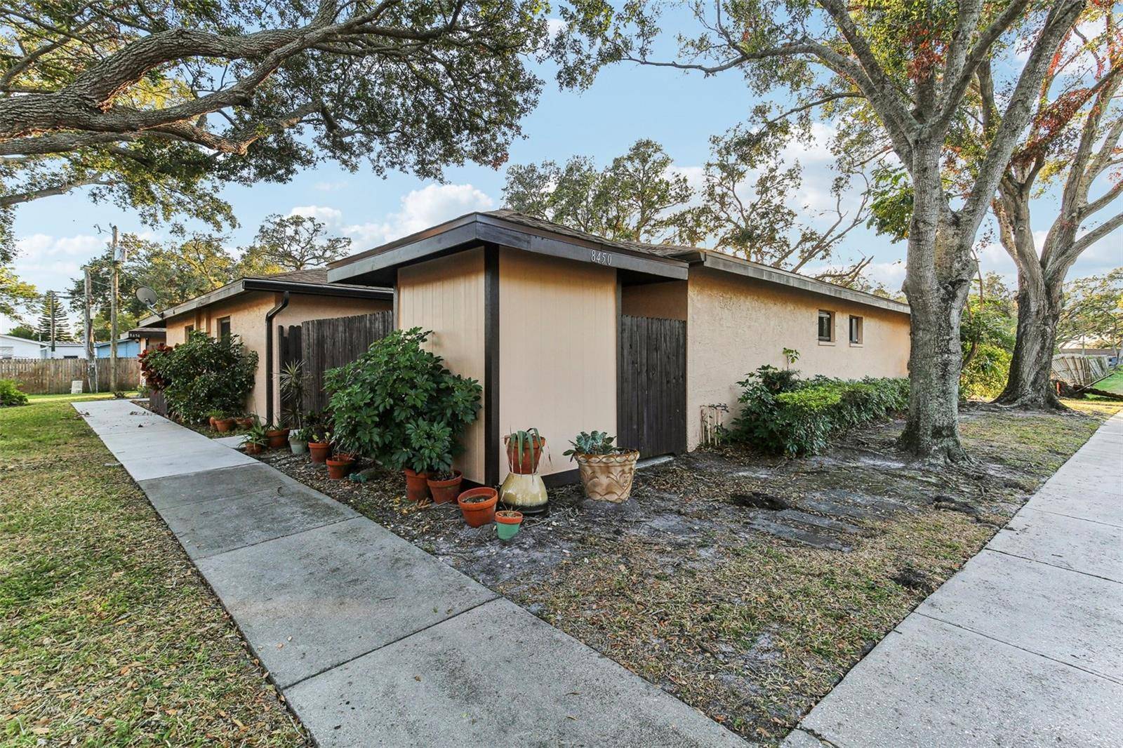8450 60TH ST N,  Pinellas Park,  FL 33781