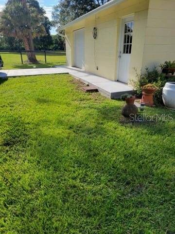 Tampa, FL 33635,8132 HONEYBEE LN