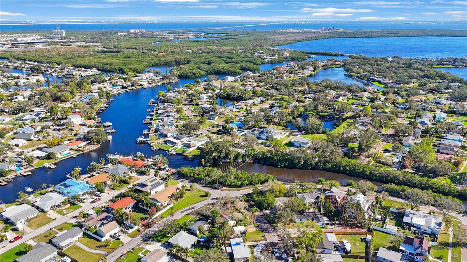 St Petersburg, FL 33702,8474 TOBAY RD N