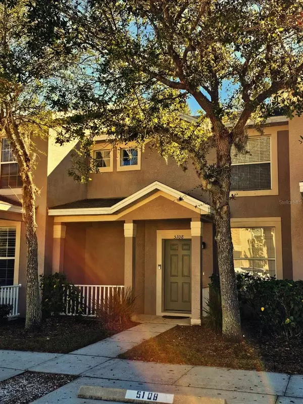 5108 CACTUS NEEDLE LN, Wesley Chapel, FL 33544