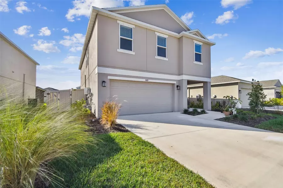 5819 LAURELCREST GLN, Palmetto, FL 34221