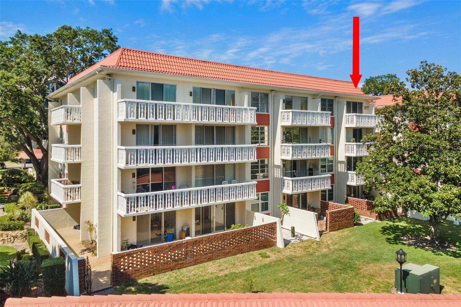 2650 PEARCE DR #403, Clearwater, FL 33764