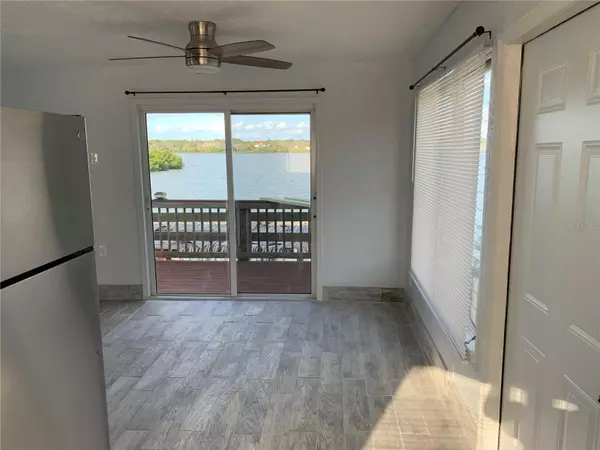 Redington Shores, FL 33708,766 182ND AVE E