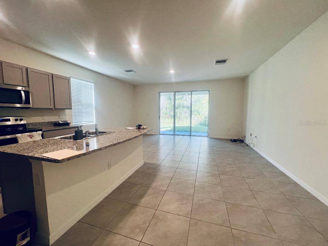 Wesley Chapel, FL 33543,32847 PEZ LANDING LN