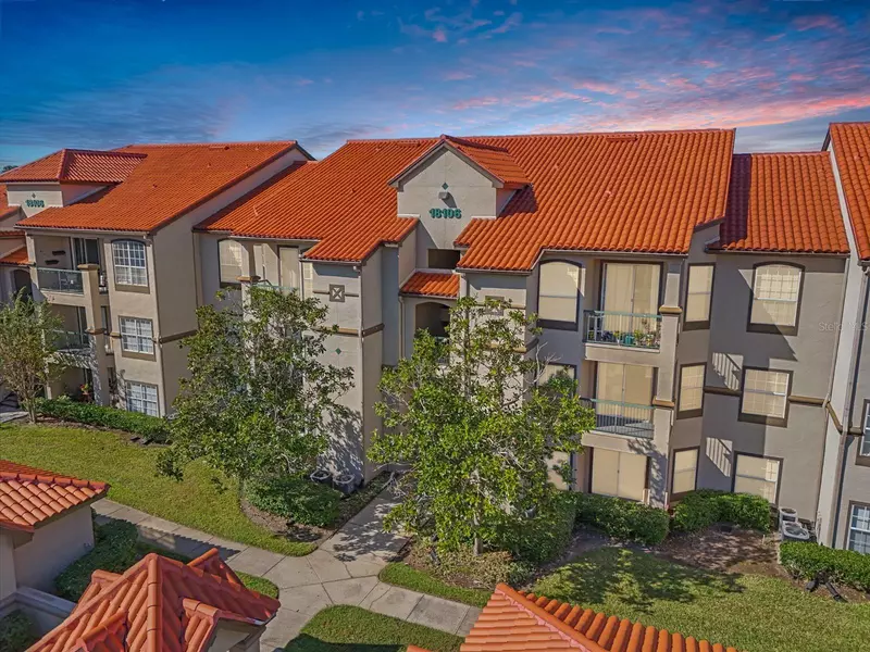 18106 PEREGRINES PERCH PL #5204, Lutz, FL 33558